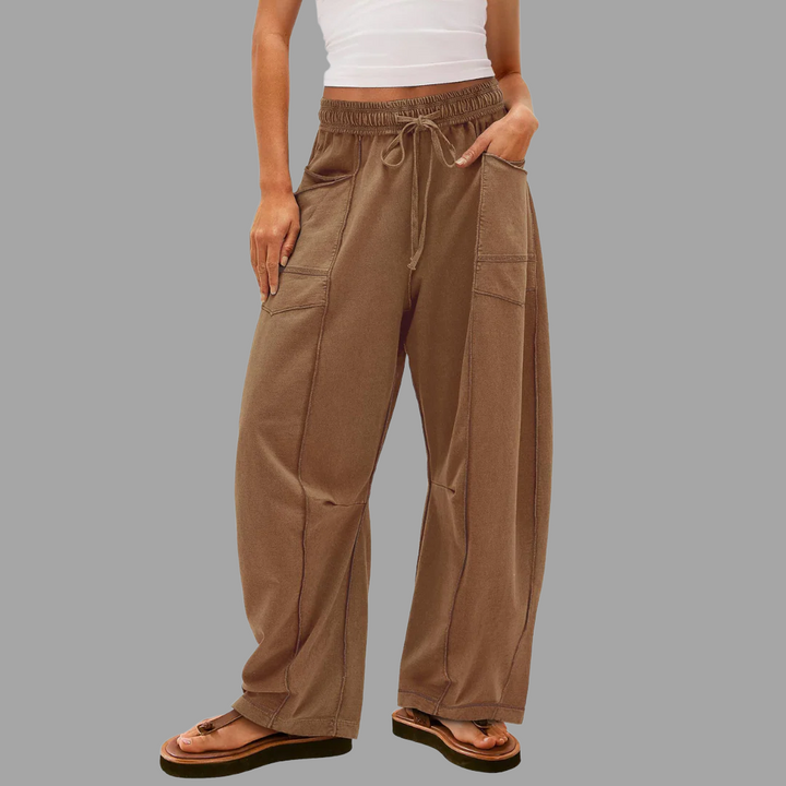 快適な ゆったりとしたパンツ