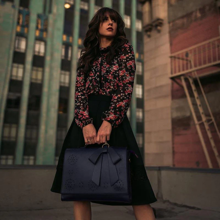 エレガントボウタイサッチェル